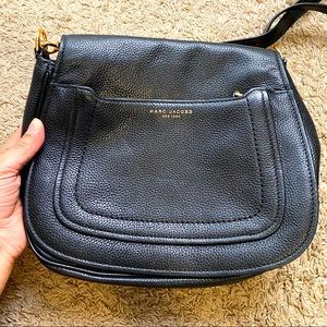 Black Marc Jacobs crossbody!
